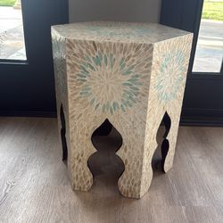 Beautiful detail blue and crème accent table