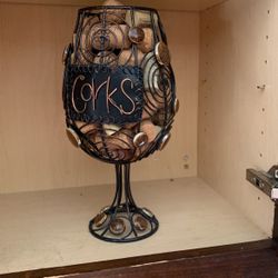 Metal wired Wine Glass table decor