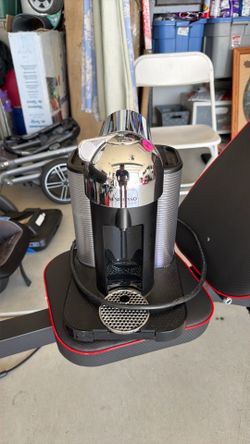 Nespresso machine. Vintage look, works great!