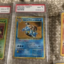 Very Rare Pokémon Card PSA Graded Mint Condition Blastoise And Veusaur Super Rare