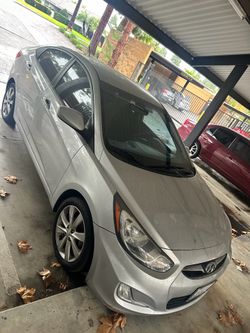 2012 Hyundai Accent