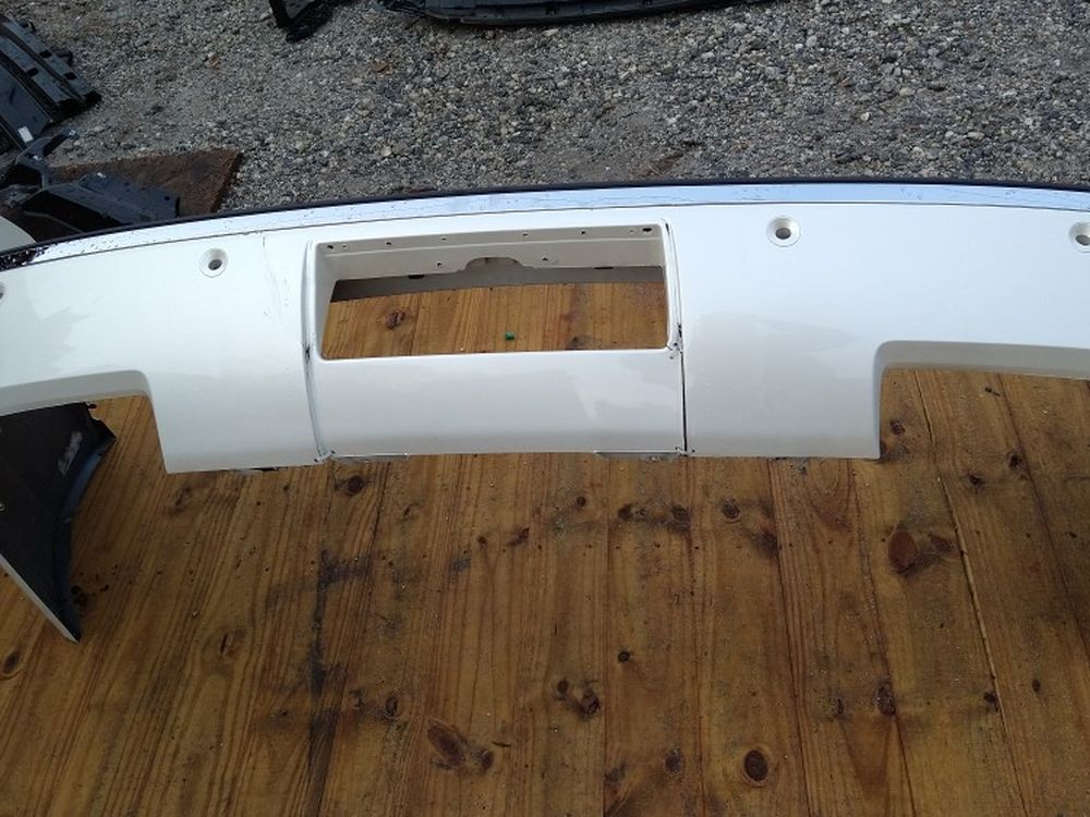2007 To 14 Cadillac Escalade Rear Bumper With Dual Exhaust