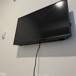 Vizio 32 Inch 1080p TV
