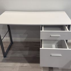 White Desk with Drawers – Home Office / Study Desk