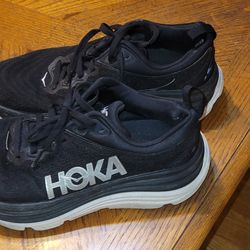 Size 7 Hoka shoes