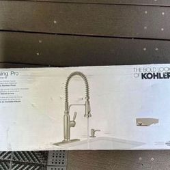 KOHLER Ealing PRO Vibrant Stainless 1-Handle Deck- Mount High-Arc Handle Kitchen Faucet (Deck Plate |