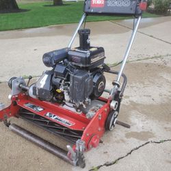 Toro Greensmaster 1000 Reel Mower