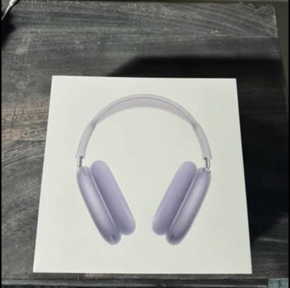 AirPod Max 2024