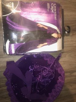 😁Costume. Worn Once. For HALLOWEEN
