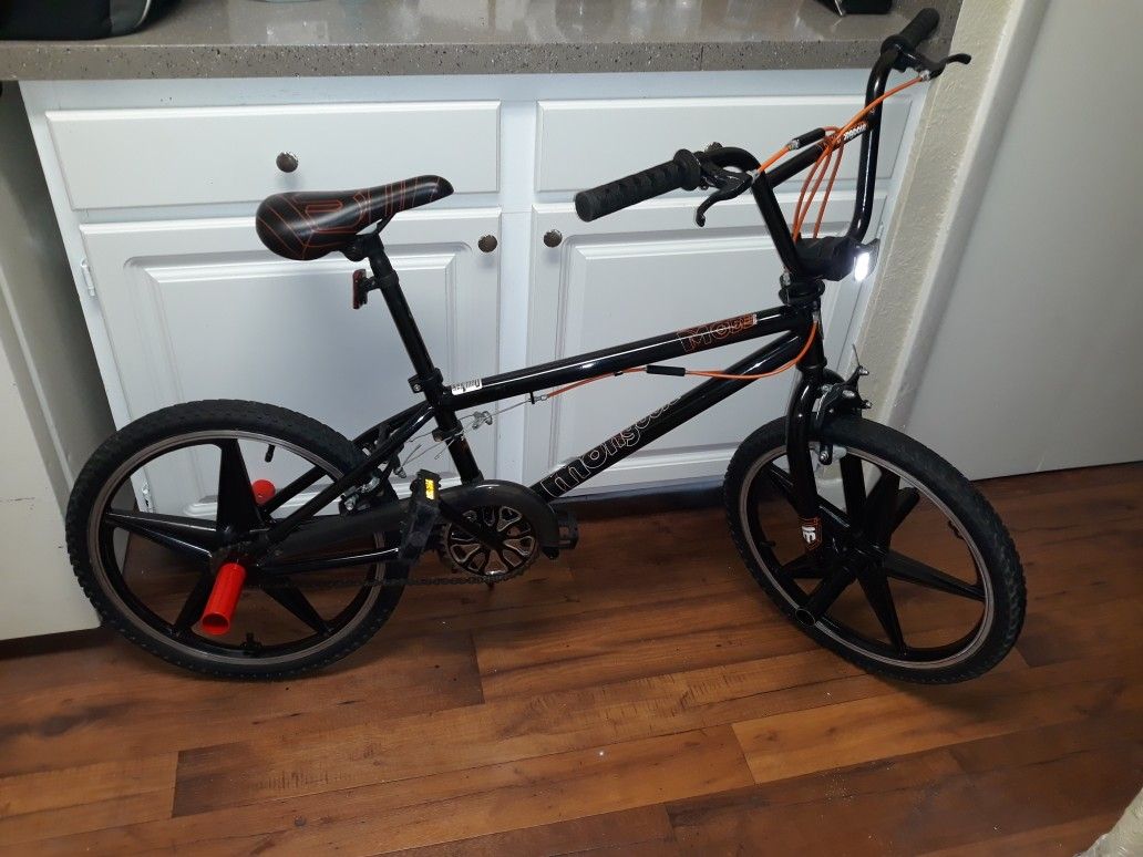 20"MONGOOSE FREESTYLE