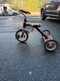 Radio Flyer Dual Deck Kids Tricycle