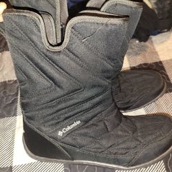 Columbia Snow Boots