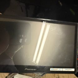 Pioneer The DMH-1770NEX Double Din 