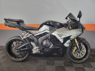 2022 HONDA CBR600-RR
