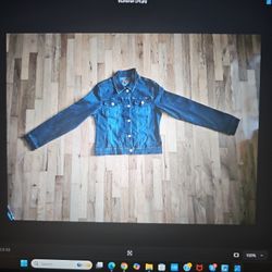 New jean jacket junior medium size for sale.