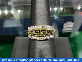 Women's Ring - Yellow Gold 10k (.417) 4.3 grams Size 8