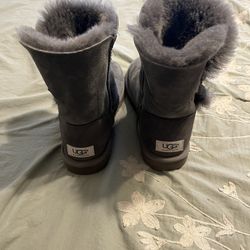 Women UGGS 