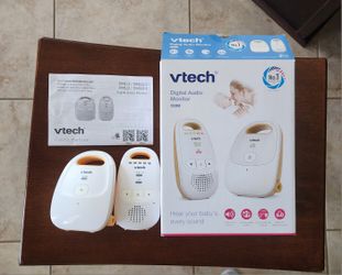 VTech Digital Audio Baby Monitor DM111 - Like New