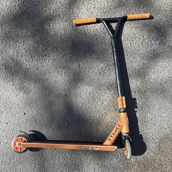 Mongoose Scooter