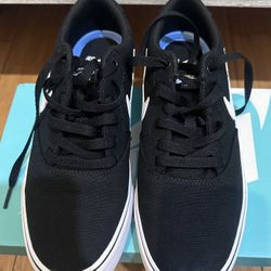 Nike SB dunks size 7M 8.5W