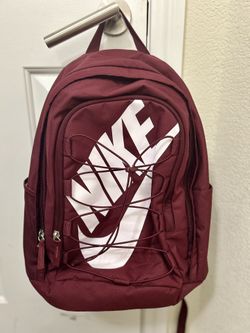 Nike Unisex Hayward Training Backpack, Burgundy