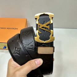 Louis Vuitton Leather Belt New 