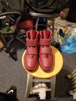 Nike fly stepper good cond. Sz9 $60
