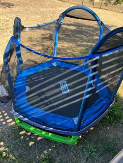 Trampoline