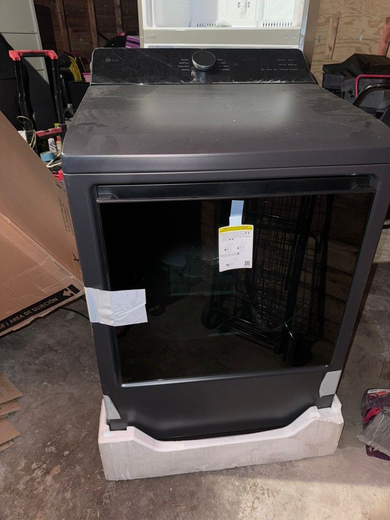 Brand New...LG Dryer Never Used