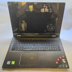 Laptop Lenovo 17"