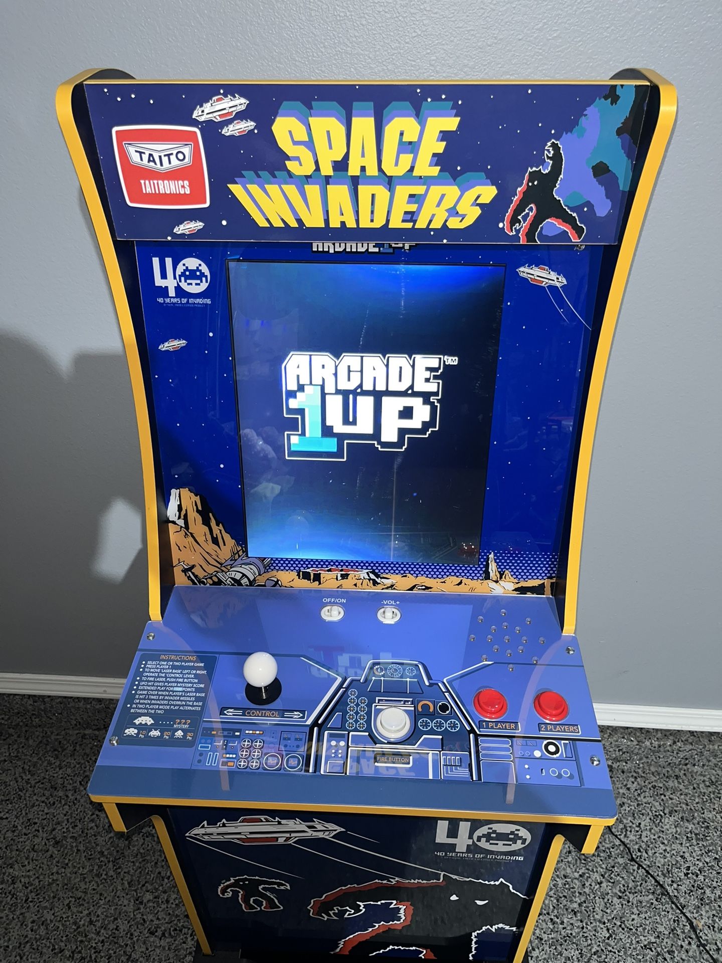 Arcade 1Up Space Invaders Cabinet and Riser Taito Taitronics