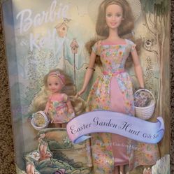 Barbie & Kelly Easter Garden Hunt