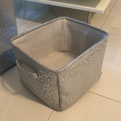 Laundry Basket X 2 Brand Bebe