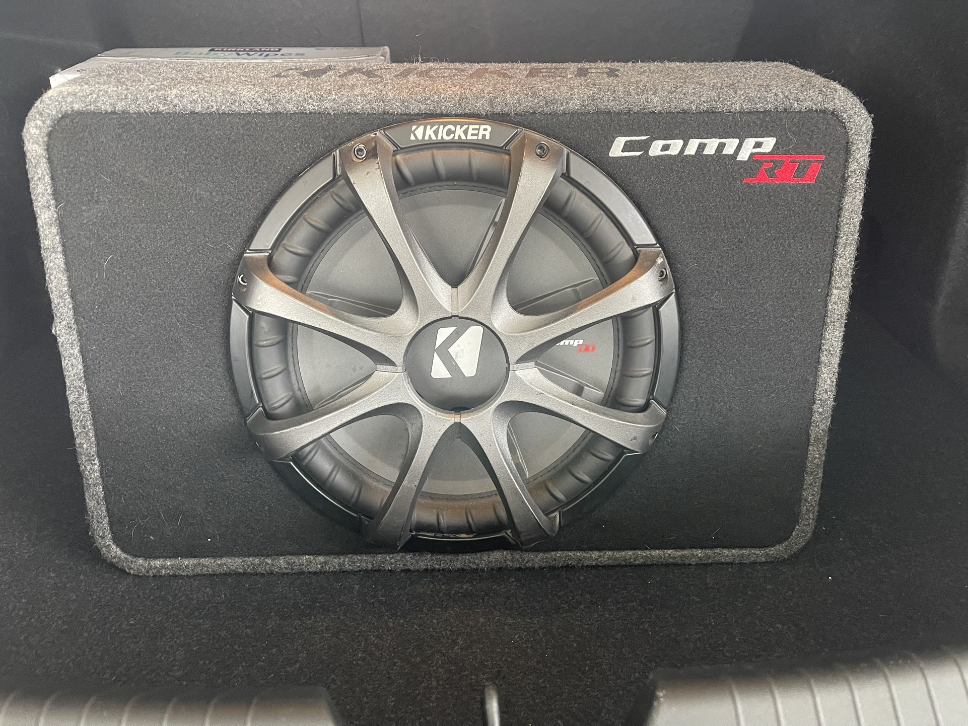 Kicker Amp