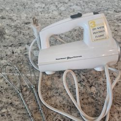 Cuisinart hand mixer