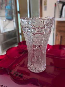 Crystal vase, 6 inch