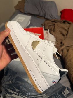 Men’s Nike Air Force 1 NBA brand new