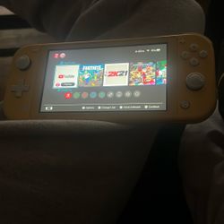 Nintendo Switch 