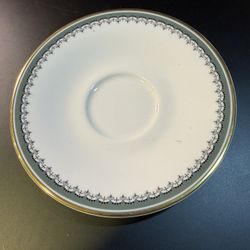  Royal Doulton Canterbury H5097 bone china saucer