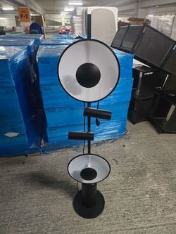 Floor lamps