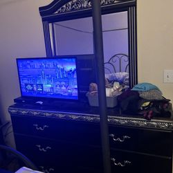 Black Marble Dresser