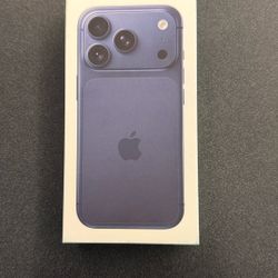 iPhone 17 Pro 256 Gb New Att / Cricket Compatible 