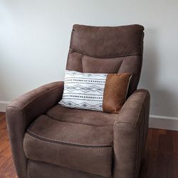 Living Spaces Faux Leather power Recliner 