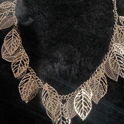Leaf Necklace