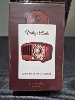 Lattafa Pride Vintage Radio Eau de Parfum 20ml