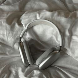 AirPod Max’s 