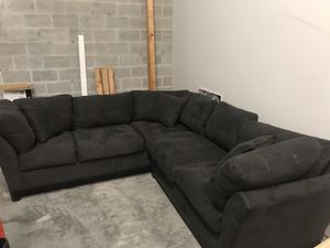 New And Used Sectional Couches For In Tampa Fl Offerup Cindy Crawford Metropolis Sectional Couch For In Tampa Fl
