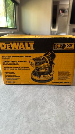 DeWalt 20V XR 5" Random Orbit Sander DCW210B