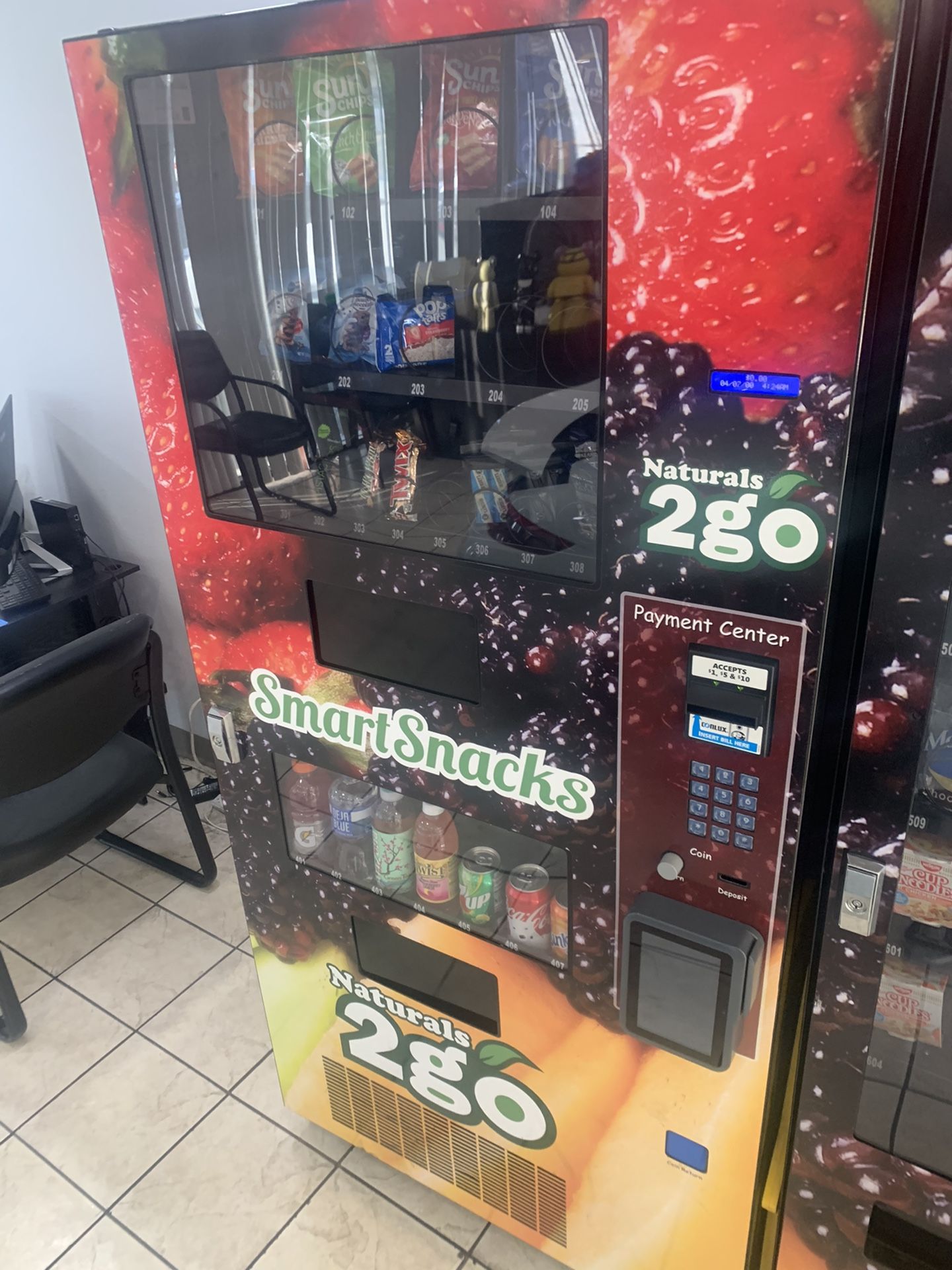Looking To Place A Vending Machine In A Store