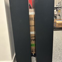 Klipsch RF-82 Floor Standing Speakers- Set Of 2